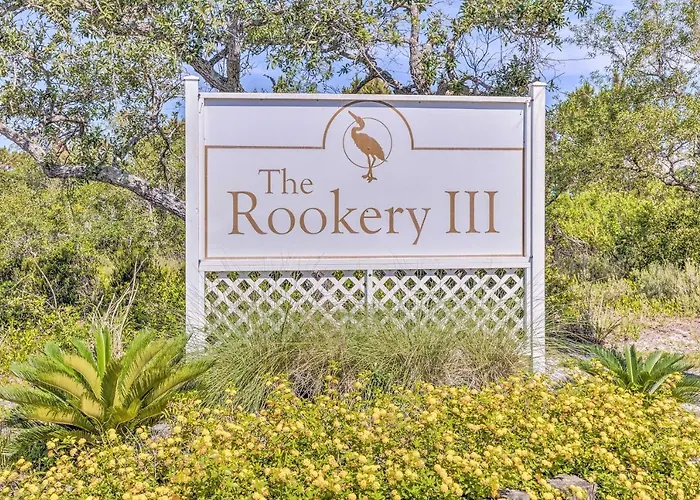Coastal Getaway - Near The Beaches! Gulf Shores